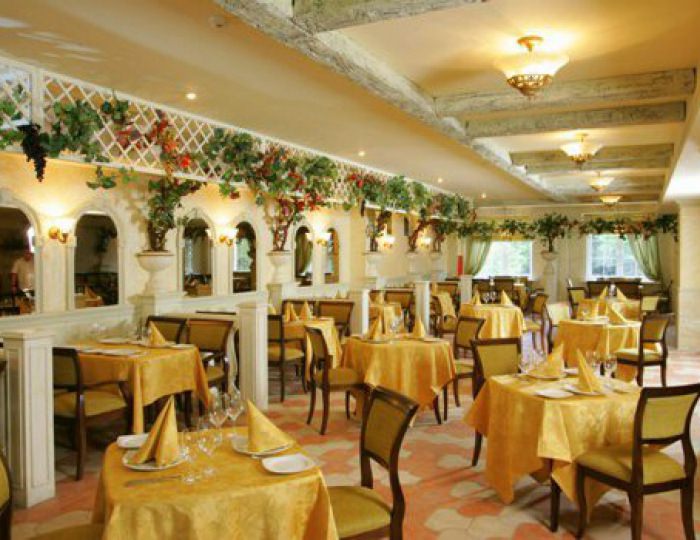 Итальянская траттория «Сан-Ремо» - Отель Foresta Festival Park / Фореста Фестиваль Парк